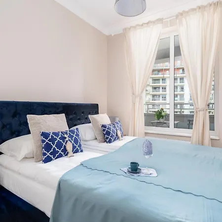 Etna Tranquil With Balcony By Renters