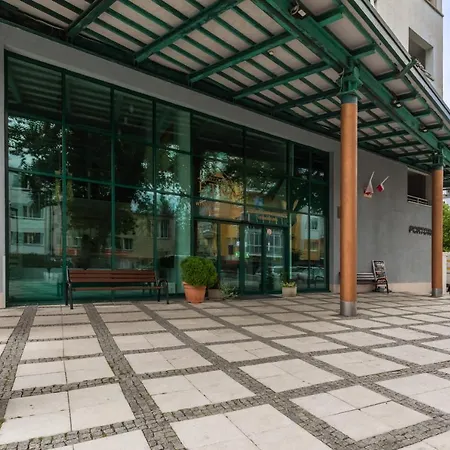 Etna Tranquil With Balcony By Renters Appartement Kołobrzeg