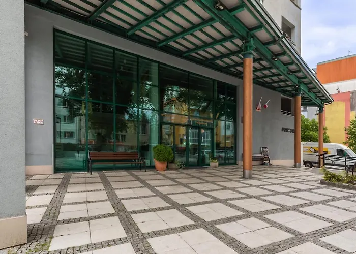 Etna Tranquil With Balcony By Renters Apartamento Kołobrzeg